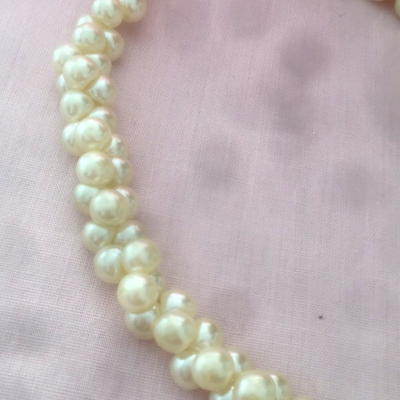 VINTAGE CHIC Faux Pearl Choker 1050’s 🔥 - Picture 12 of 16